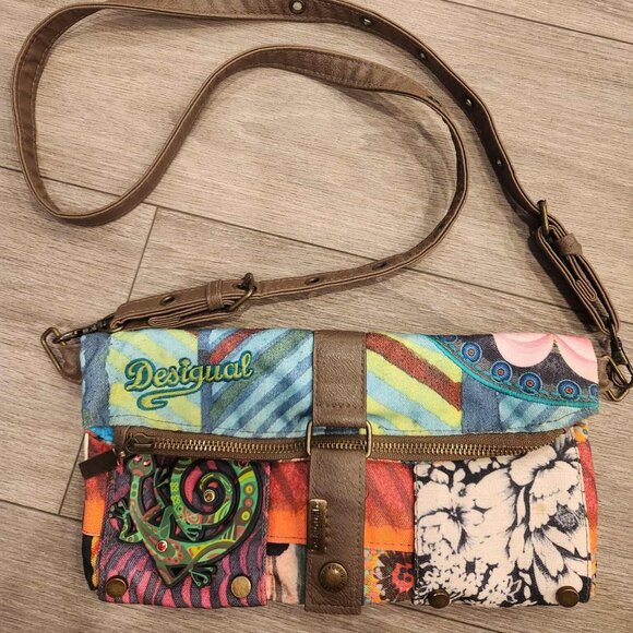Desigual cross body purse - Picture 1 of 3